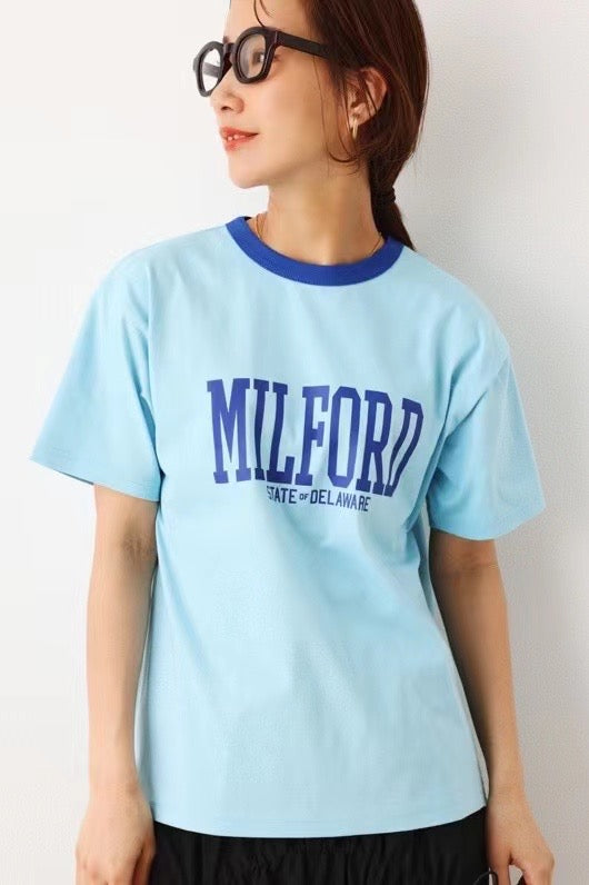 Rodeo crowns 接拼字母tee