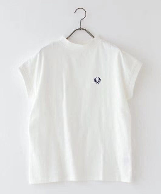 Fred perry 半高領刺繡tee