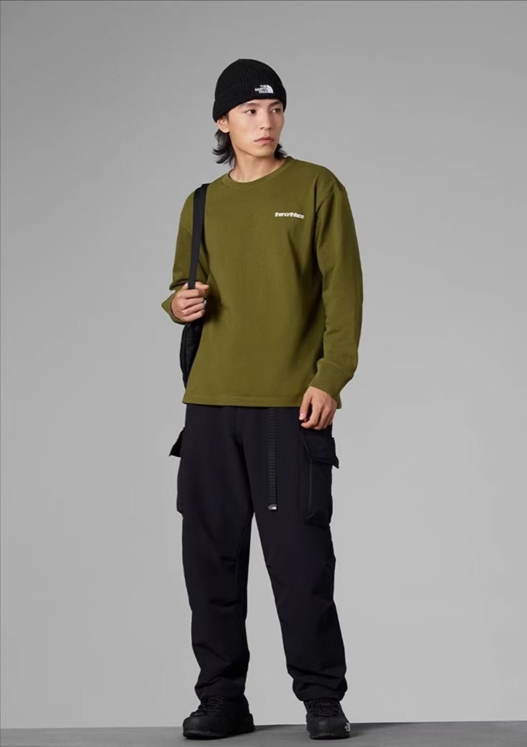 The north face 裂紋印花tee