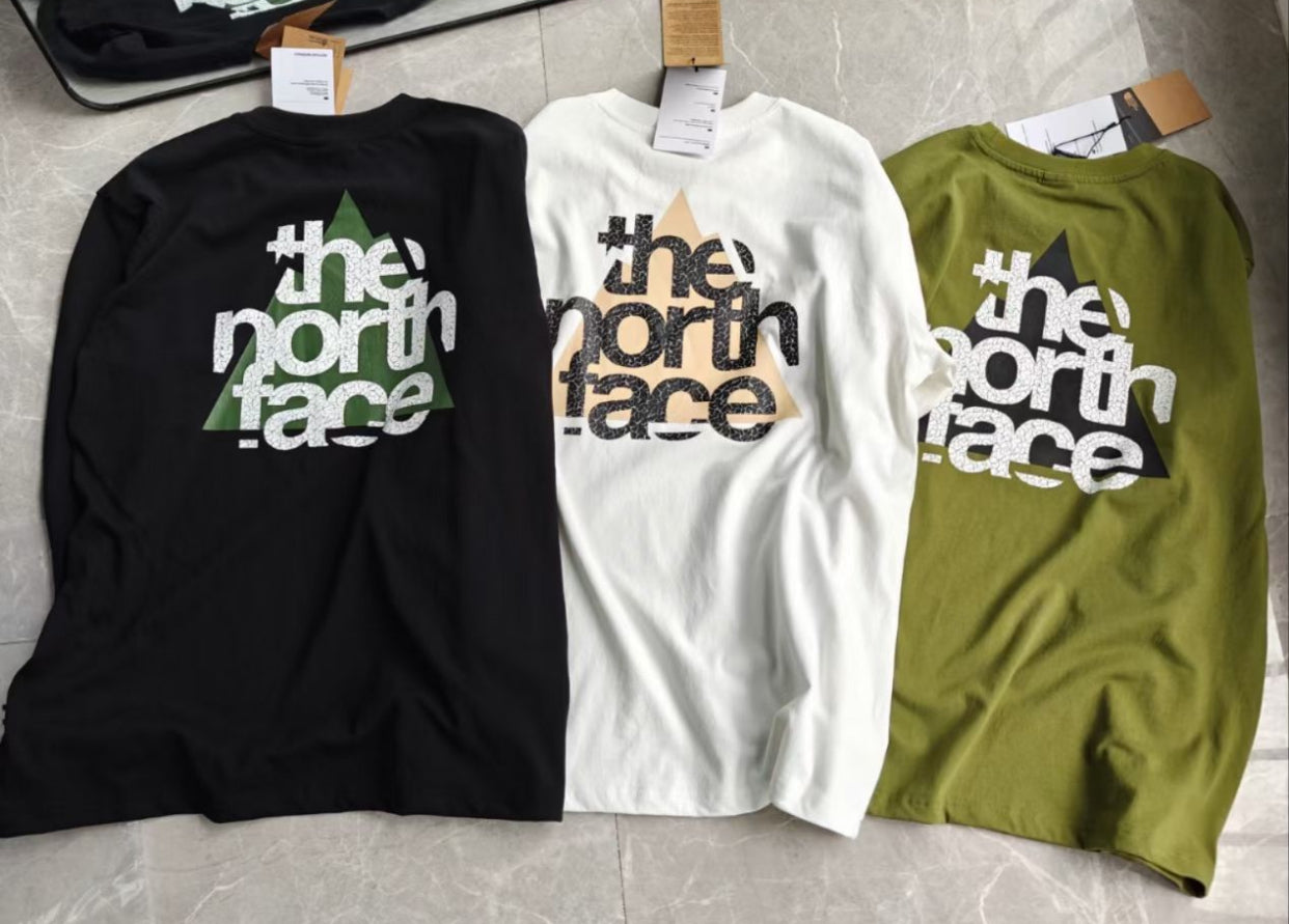 The north face 裂紋印花tee