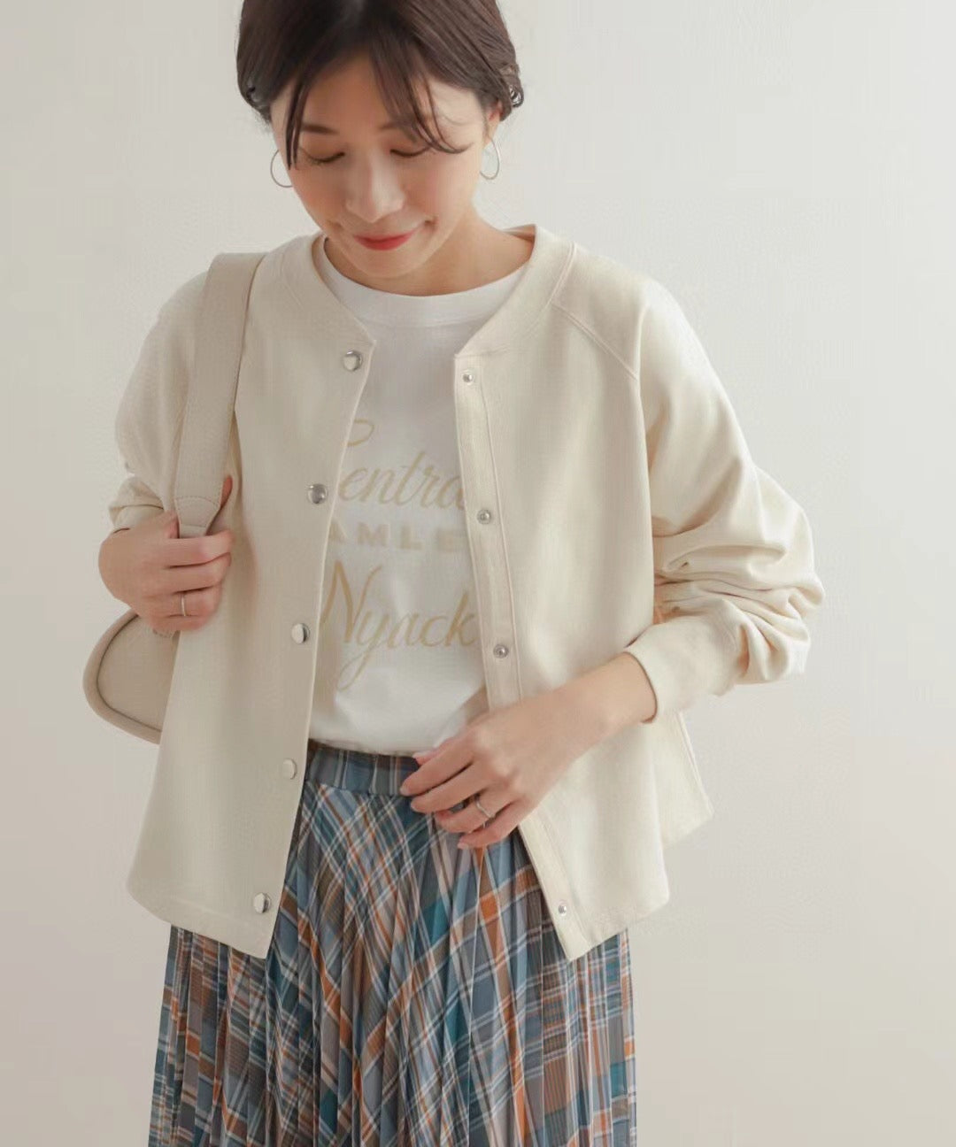 日單鈕扣Cardigan