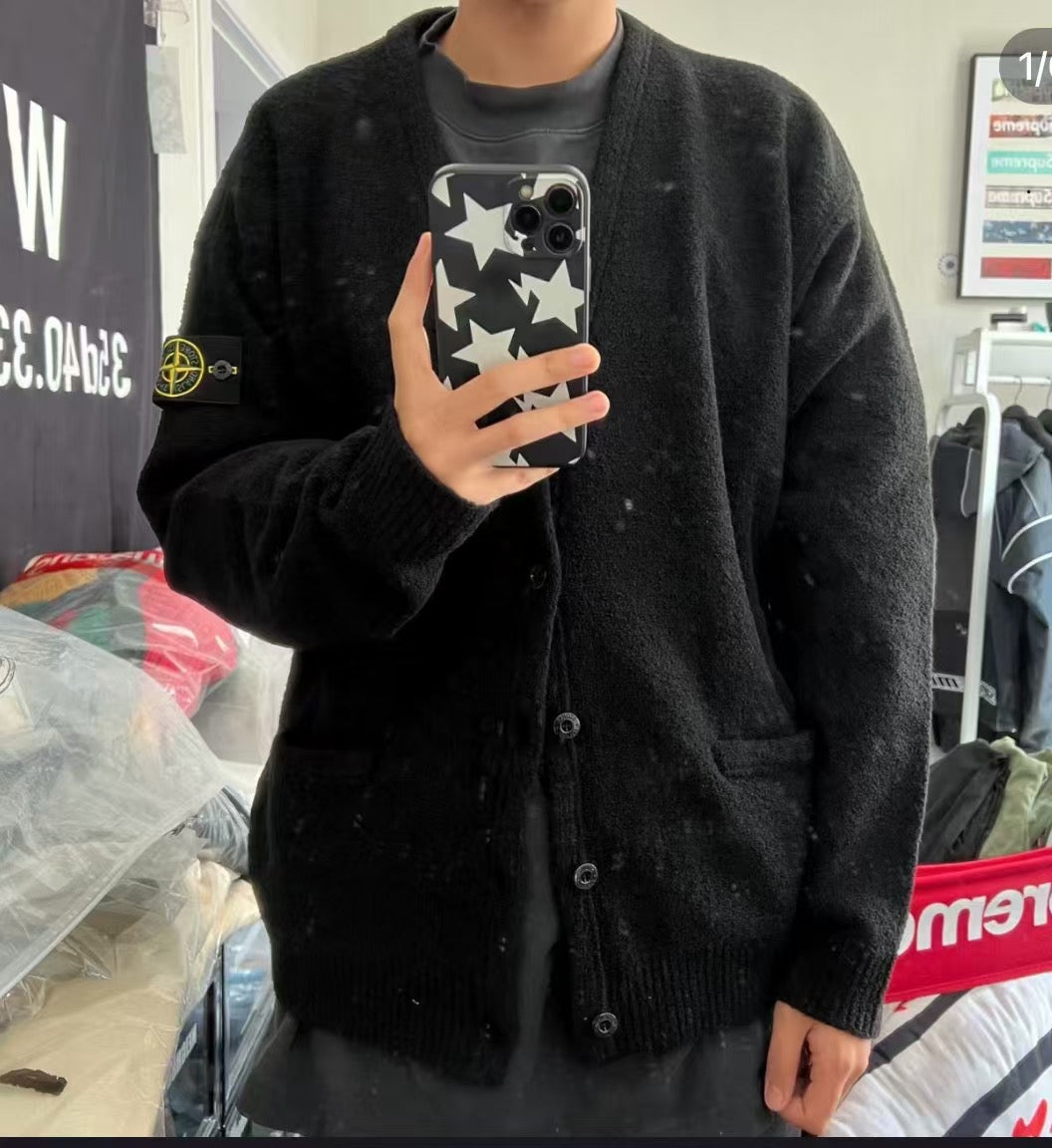 Supreme x stone land 羊毛針織Cardigan&nbsp;