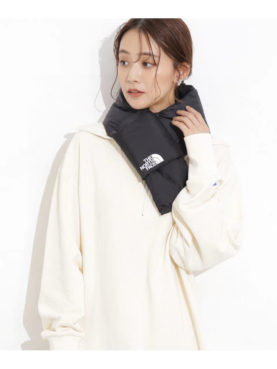 TNF 頸巾