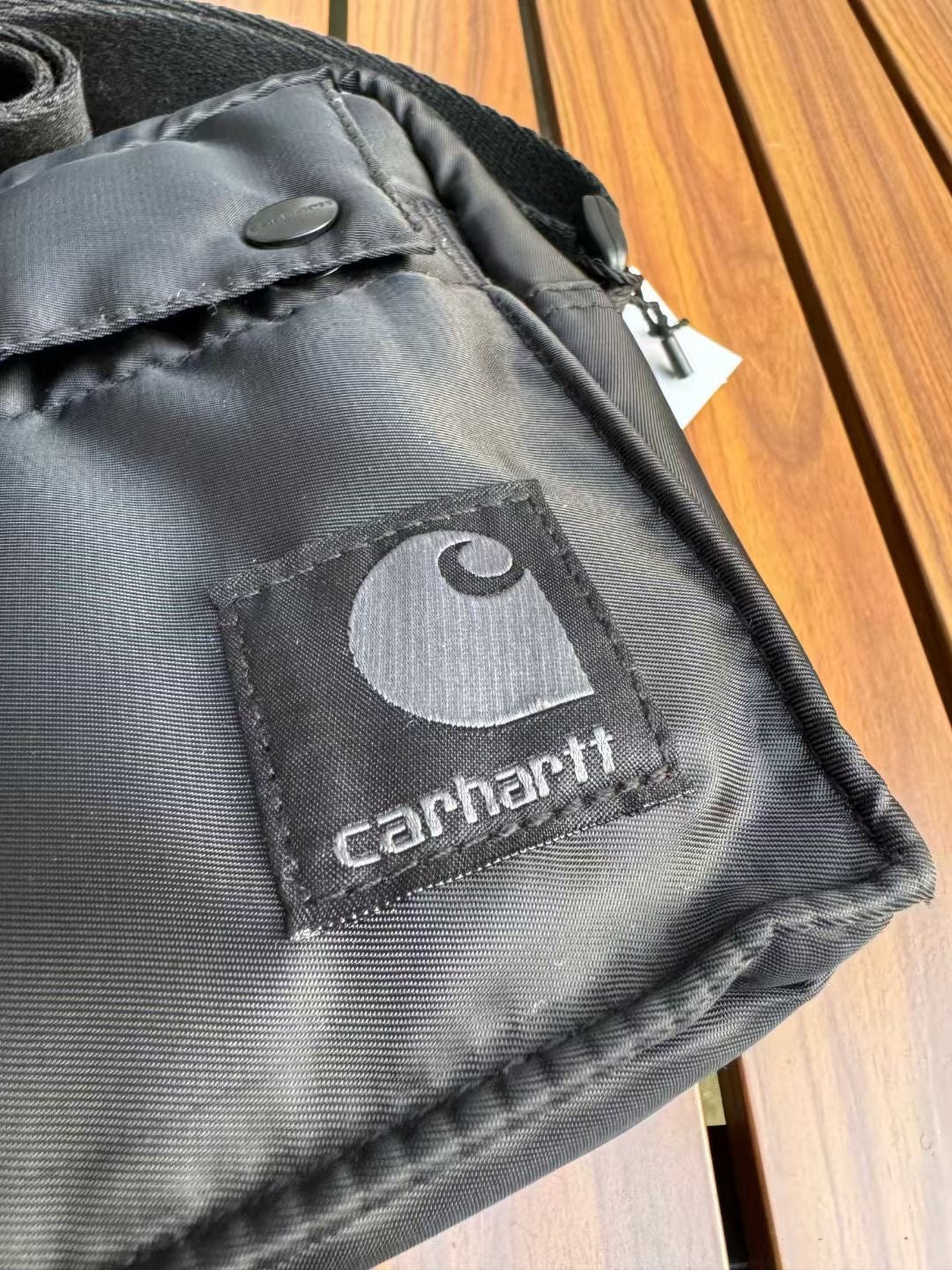 Carhartt 斜咩袋