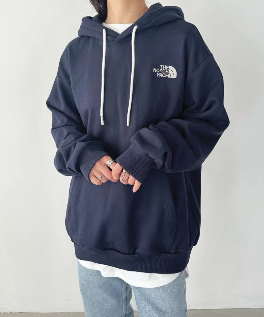 The north face 刺繡hoodies