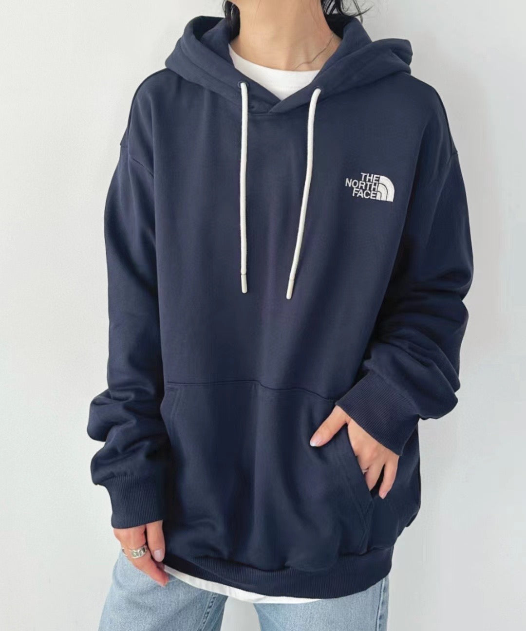 The north face 刺繡hoodies