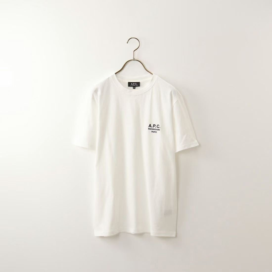 A.P.C 字母 tee