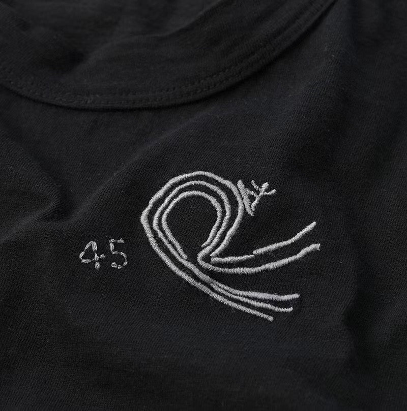 45R R logo tee