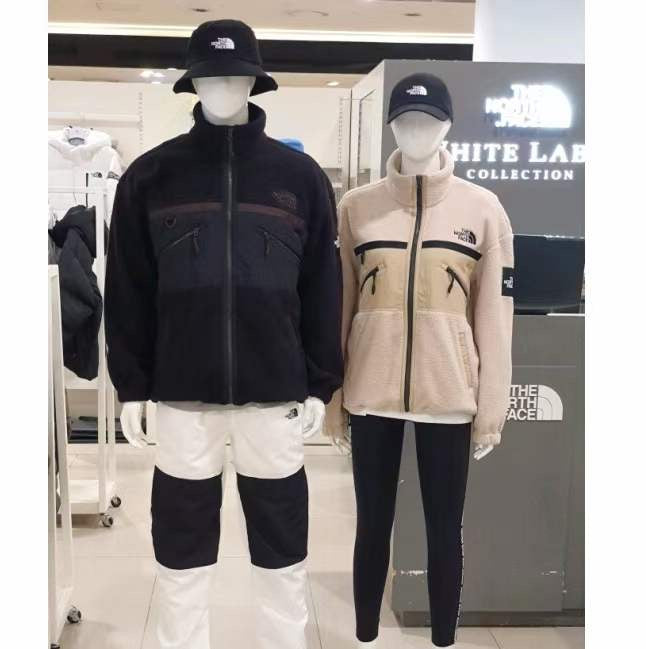 TNF 搖粒絨外套