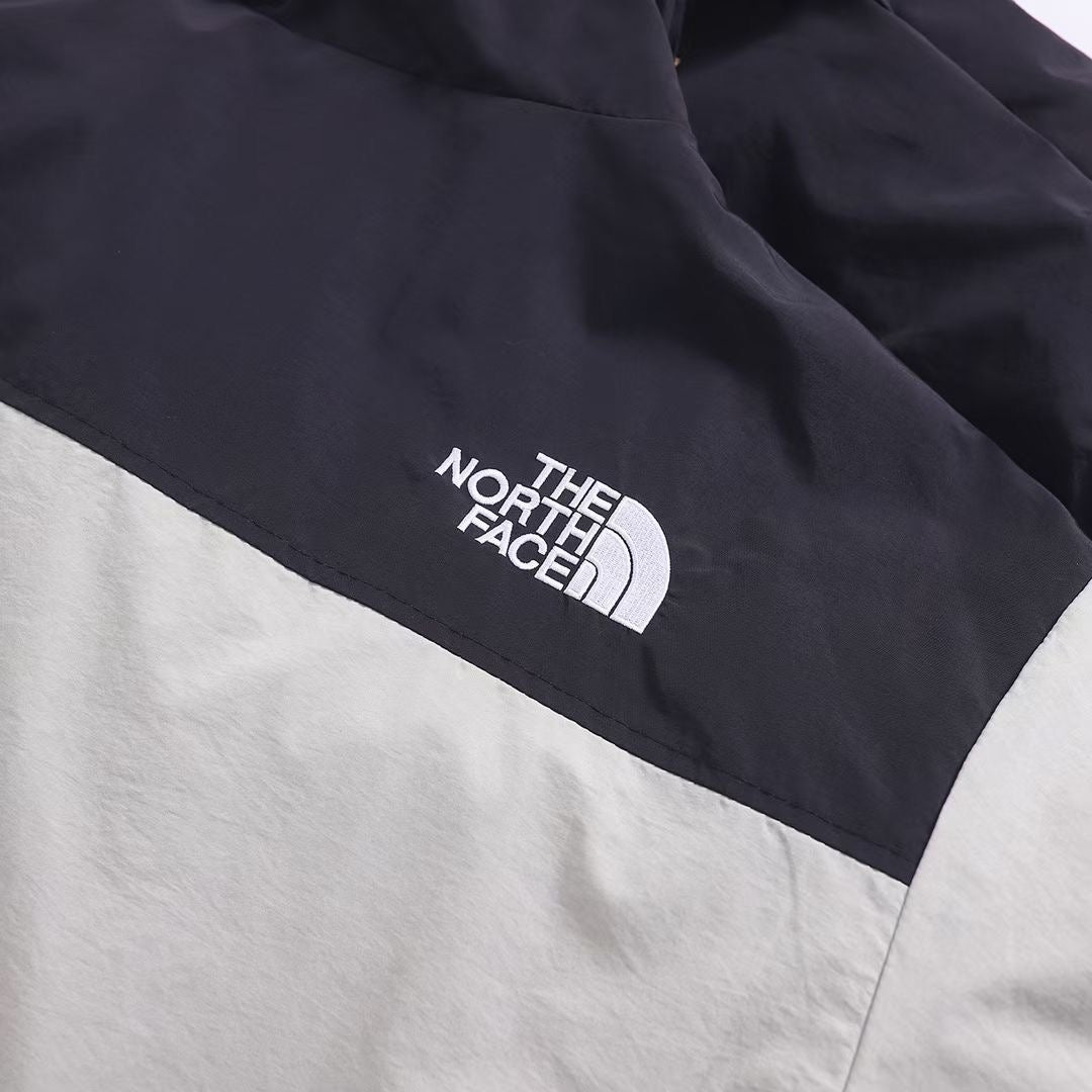 TNF 風褸