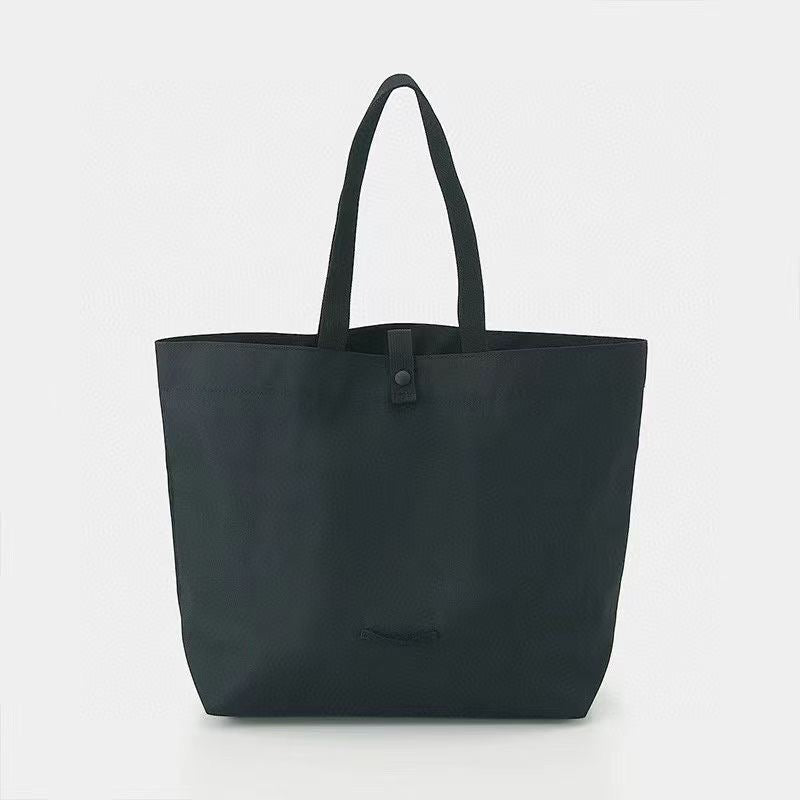 Nenet x kitty tote bag