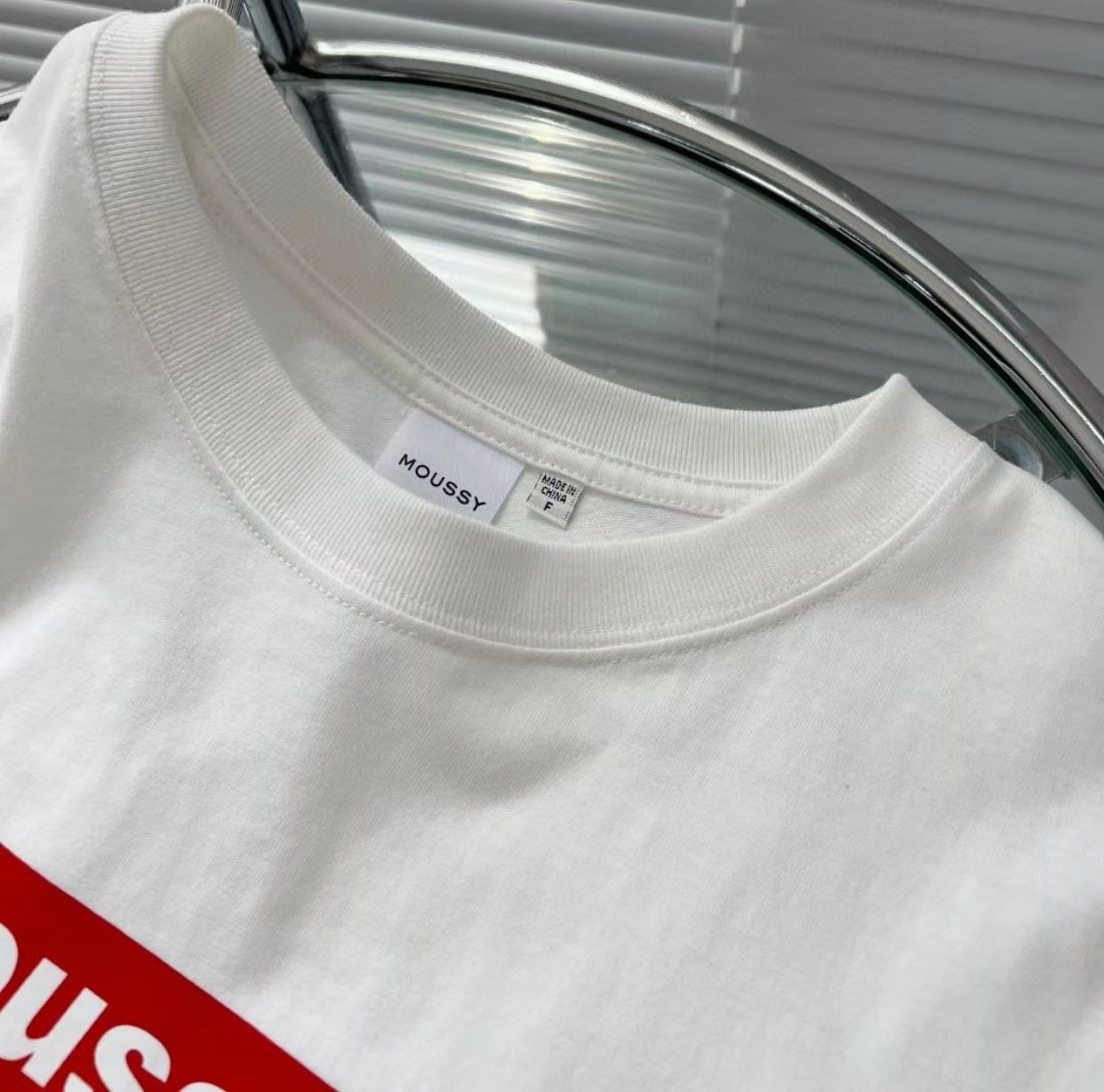 Moussy tee