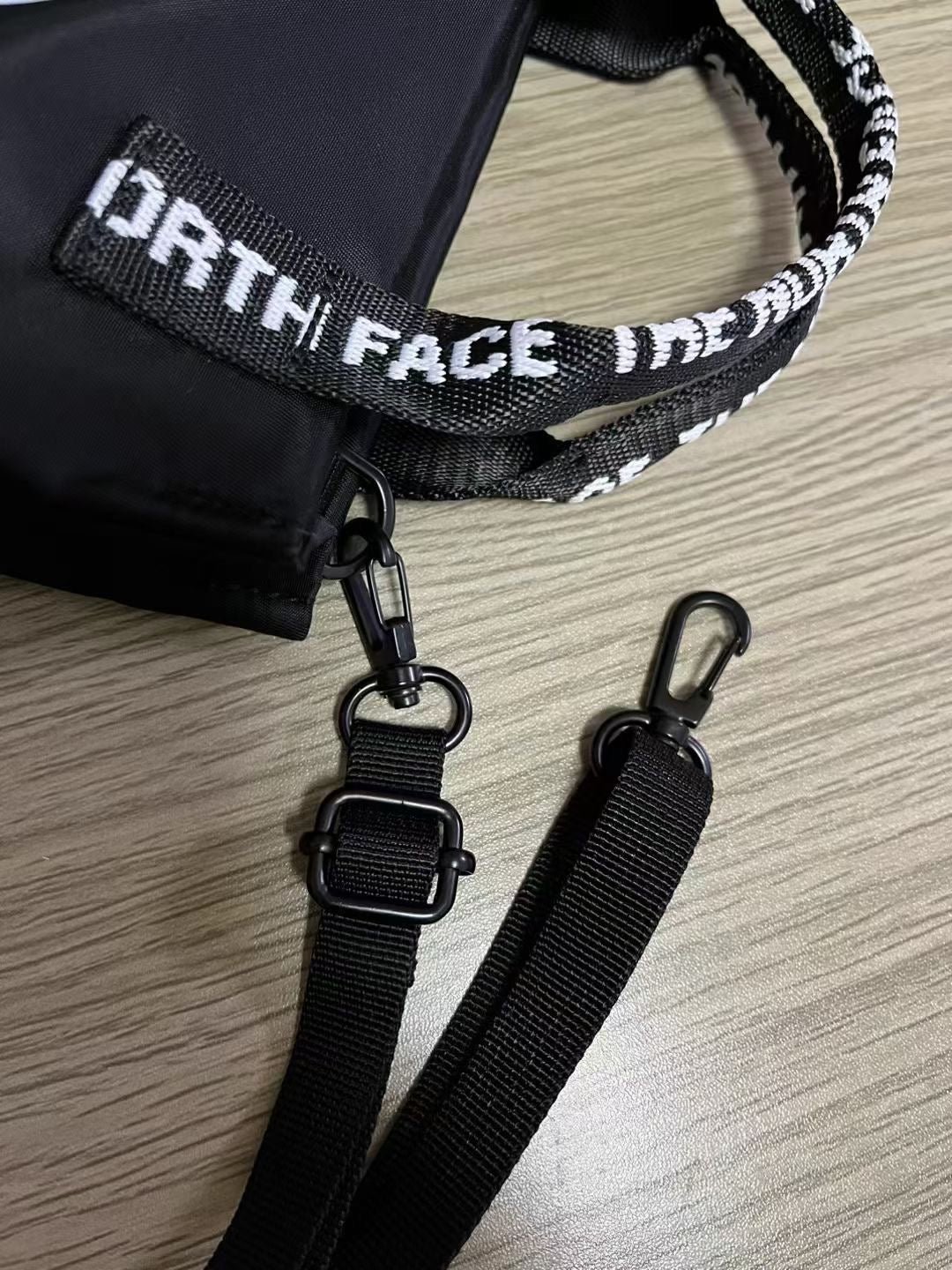 TNF 迷你袋