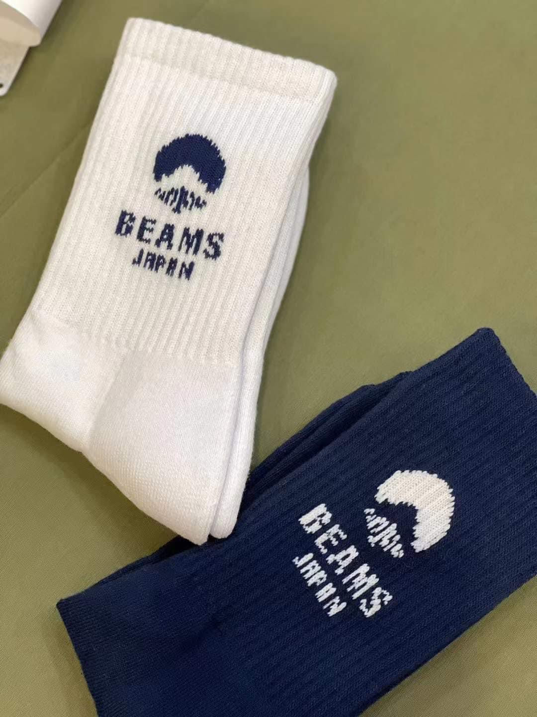 Beams 襪