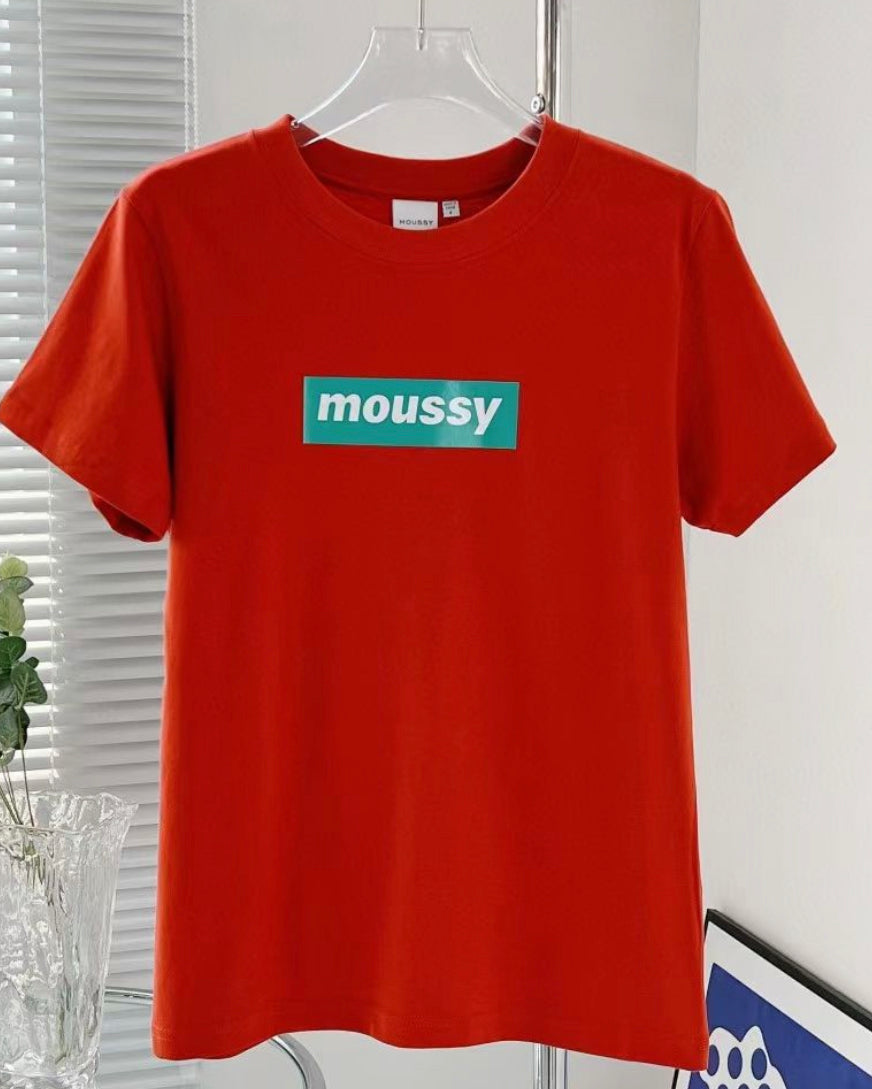 Moussy tee