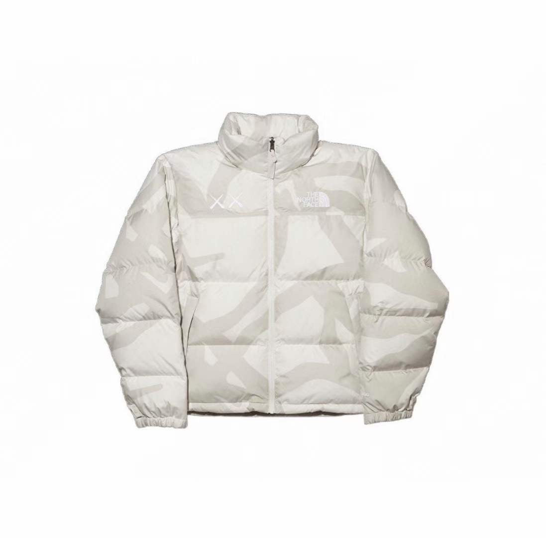 TNF x kaws 羽絨