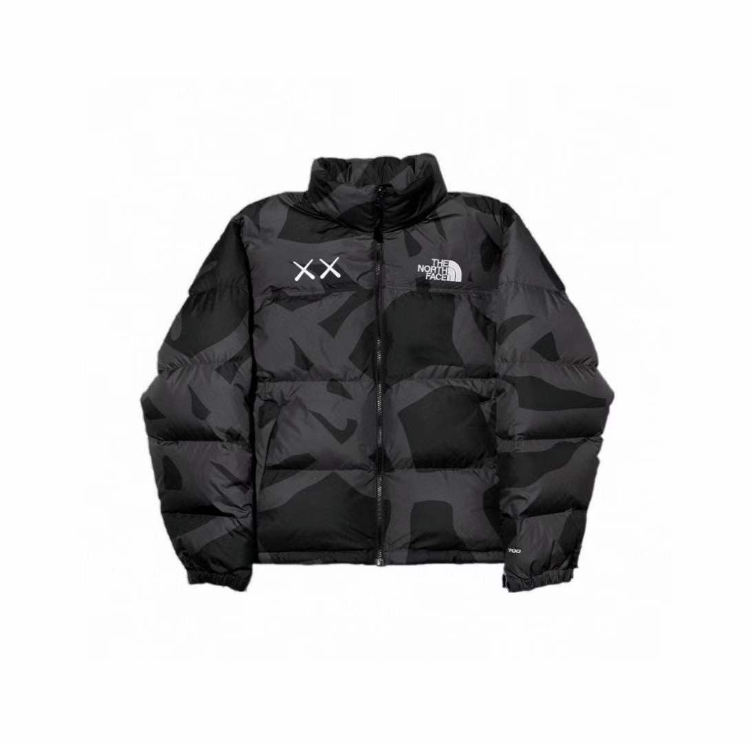 TNF x kaws 羽絨